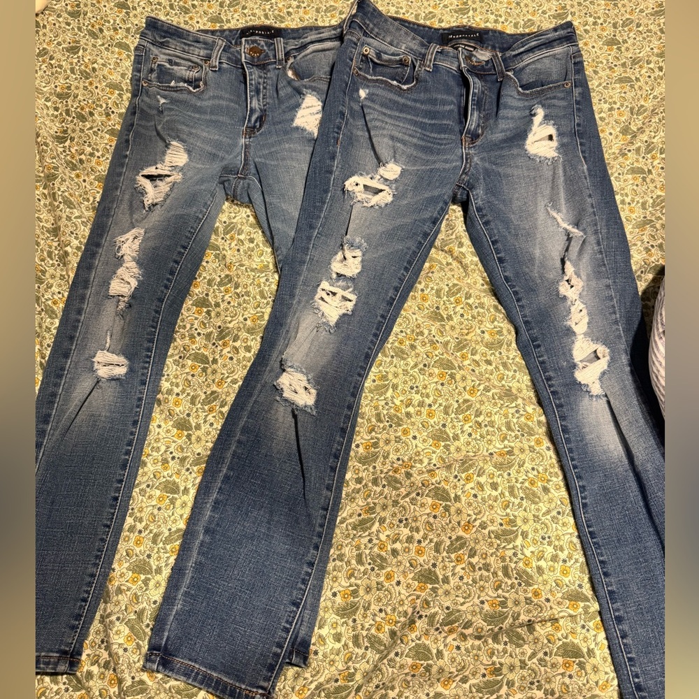 Aeropostale High Rise Jeggings Women’s Size 6 Short 2 Pairs